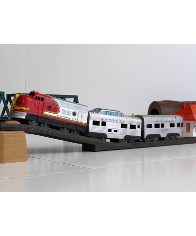 1950 Santa Fe Super Chief F7 EMD Battery Operated Train Set $93.99 Toy Vehicle Playsets