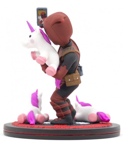 Deadpool Unicorn Selfie Q-Fig Max Toons Figure Multi-Colored $47.46 Action Figures