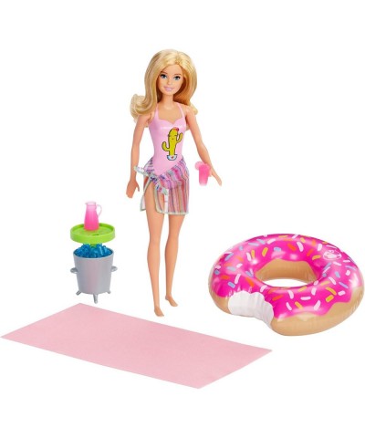 GHT20 Doll and Playset $32.86 Dolls